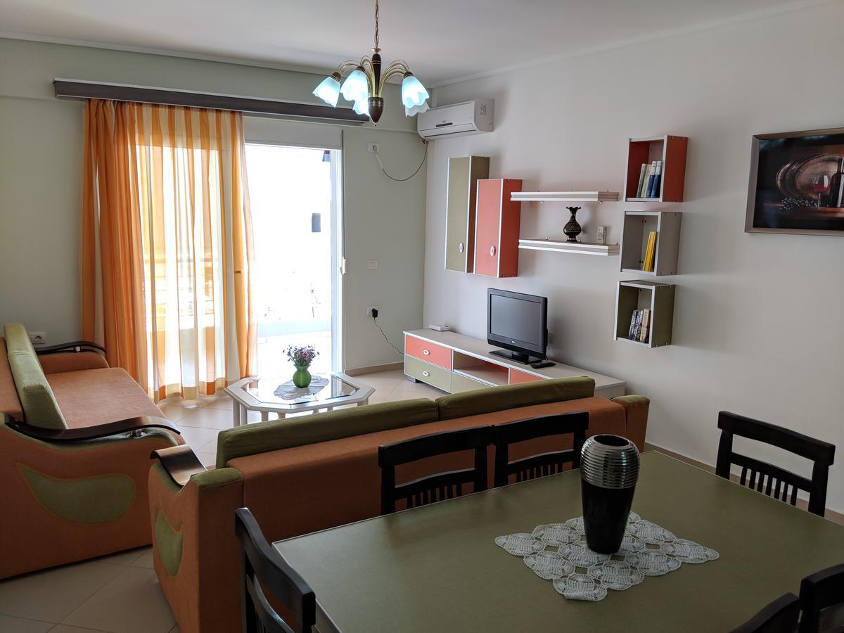 Seafront Apartment Sarande Ngoại thất bức ảnh