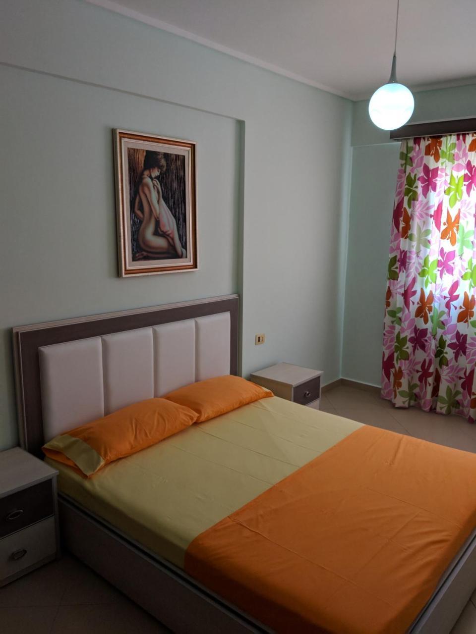 Seafront Apartment Sarande Ngoại thất bức ảnh